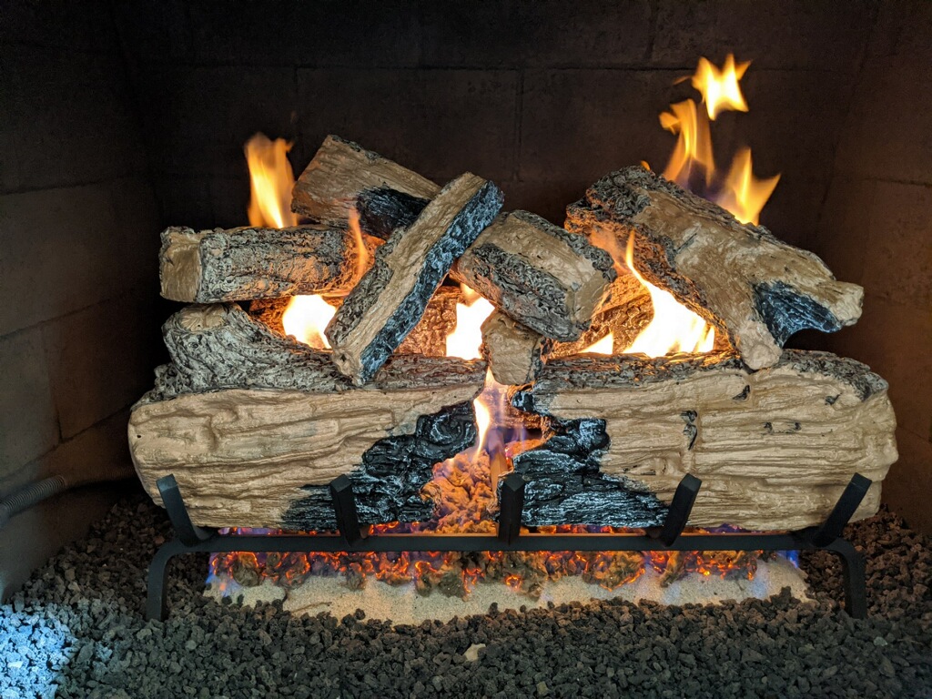 Charred Split Oak gas logs